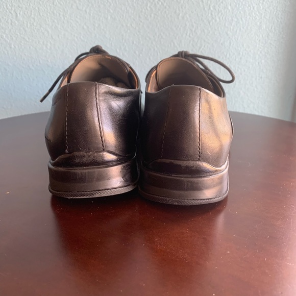 Pair of Calvin Klein Shoes - Picture 3 of 4